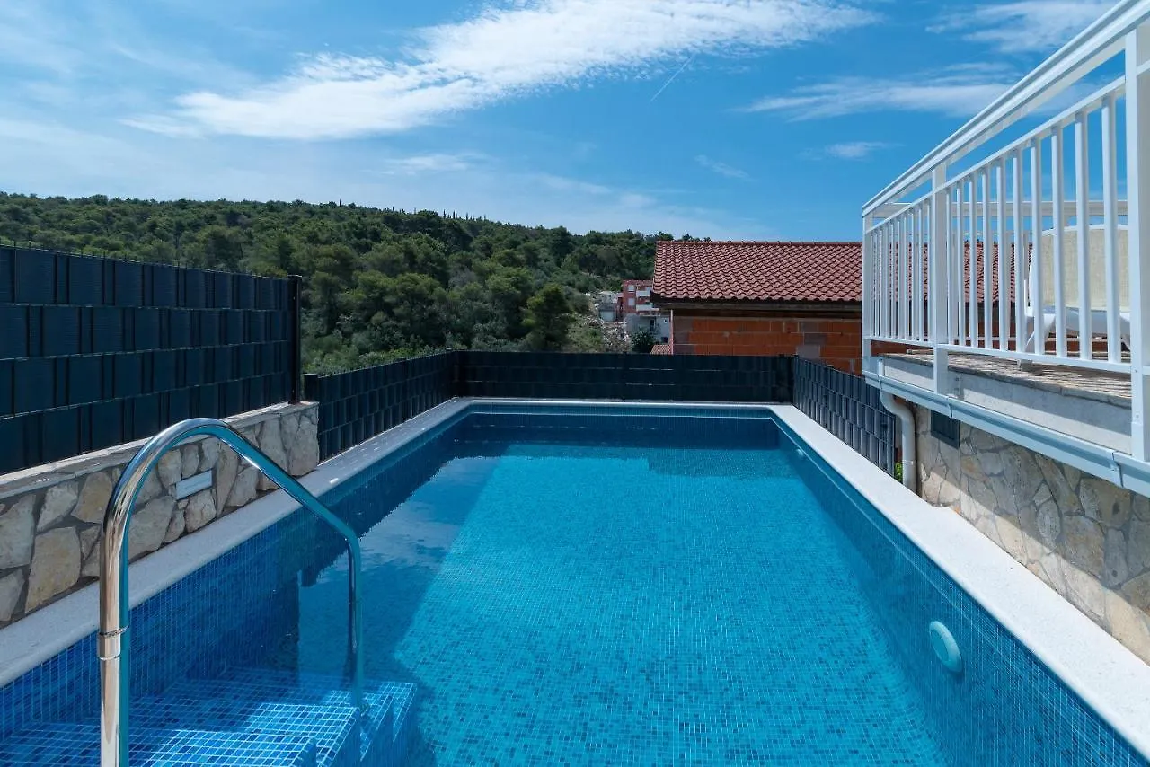 Apartments Kapetan Trogir Croatia