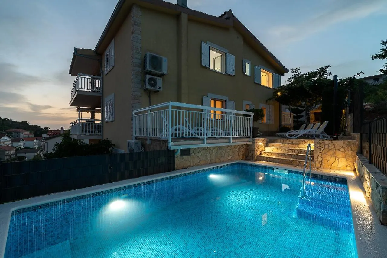 Apartments Kapetan Trogir Croatia