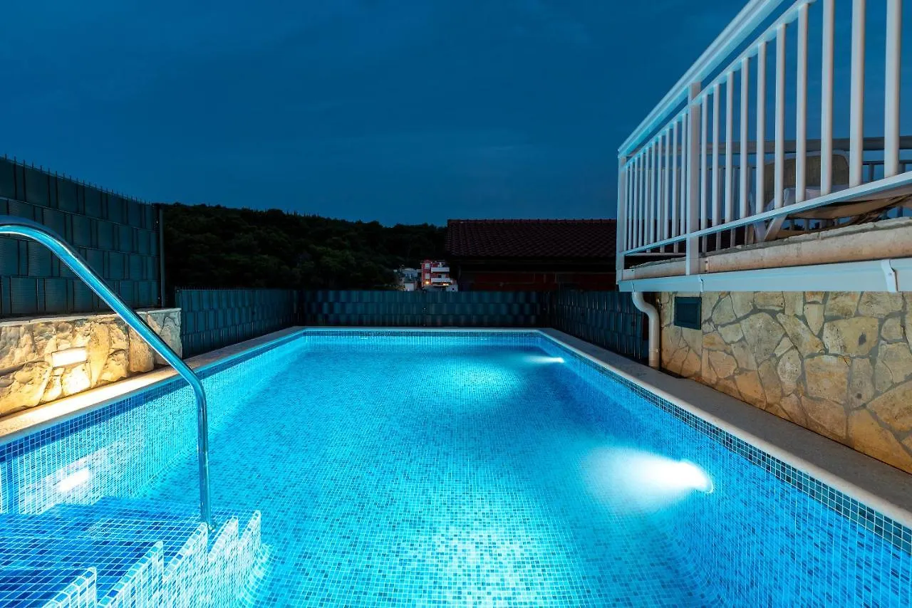 Apartments Kapetan Trogir