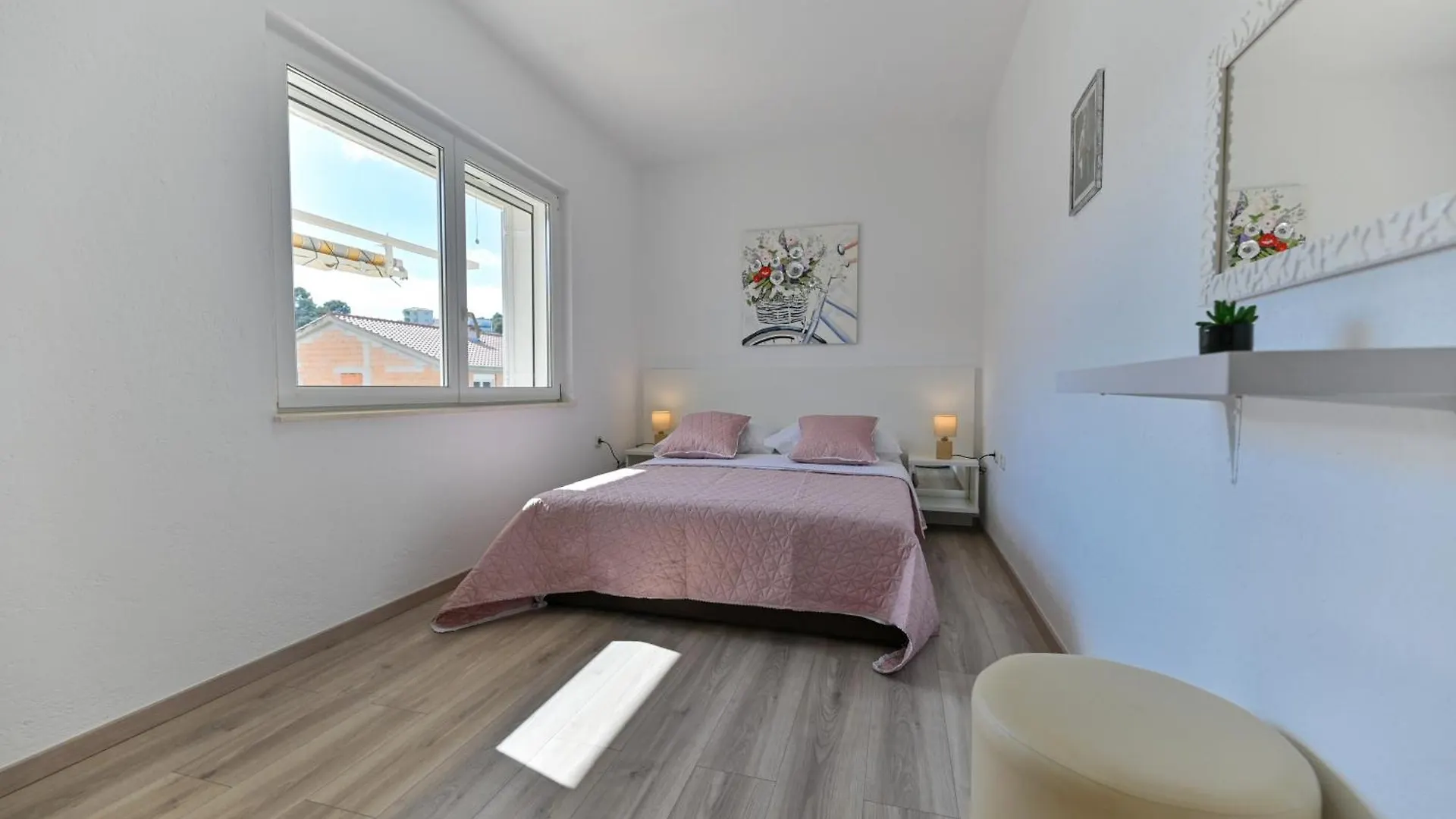 Apartments Kapetan Trogir