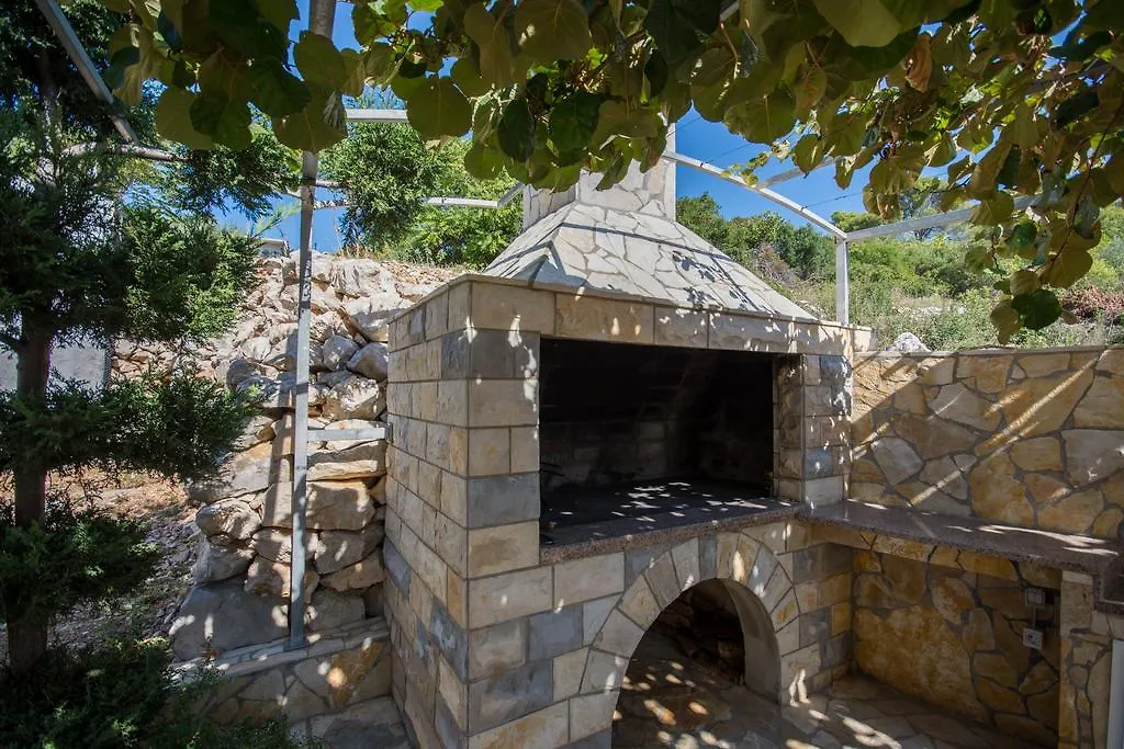 Apartments Kapetan Trogir
