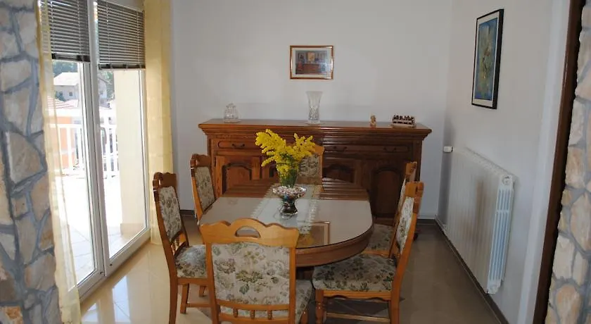Apartments Kapetan Trogir